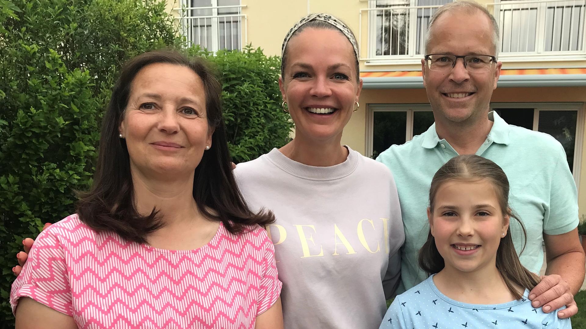 Eva Brenner mit Familie Borstel am 7. August 2022