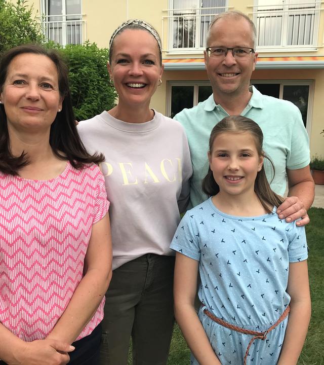 Eva Brenner mit Familie Borstel am 7. August 2022