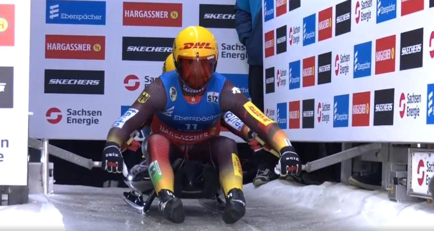 Rodel-Doppelsitzer Toni Eggert und Florian Müller beim Weltcup in Altenberg. 