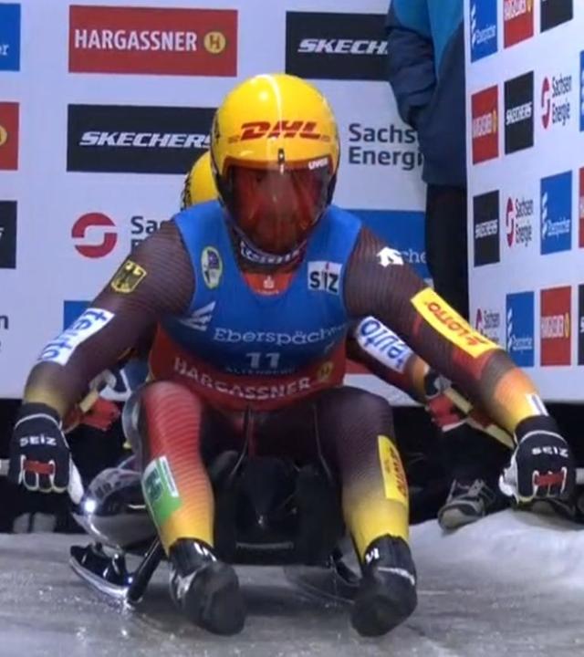Rodel-Doppelsitzer Toni Eggert und Florian Müller beim Weltcup in Altenberg. 