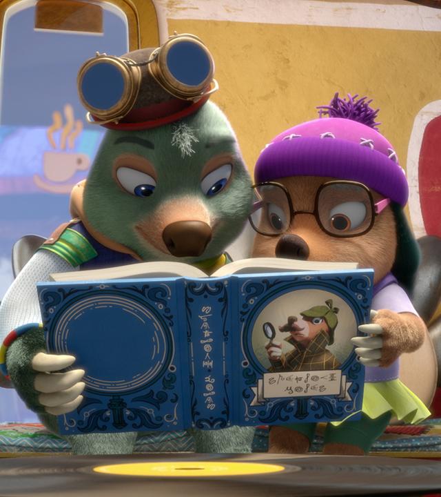 Moley und Dotty sitzen im Café gebannt über einem Buch, dass sie gemeinsam lesen. Auf dem Buchdeckel erkennen wir die typische Pose des berühmtesten Detektivs aller Zeiten: Sherlock Mauls.