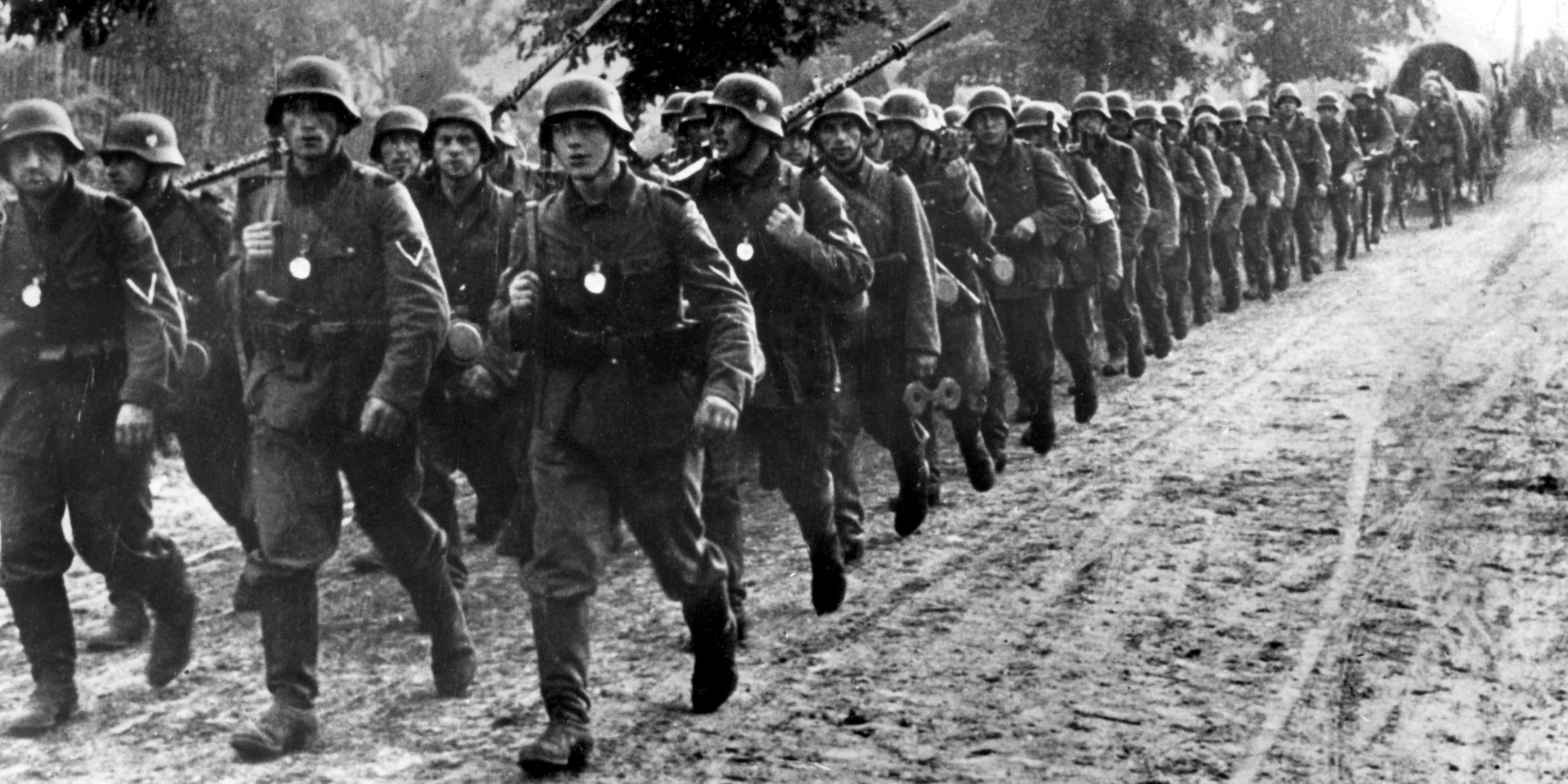 Deutsche Truppen auf dem Vormarsch in Polen 1939