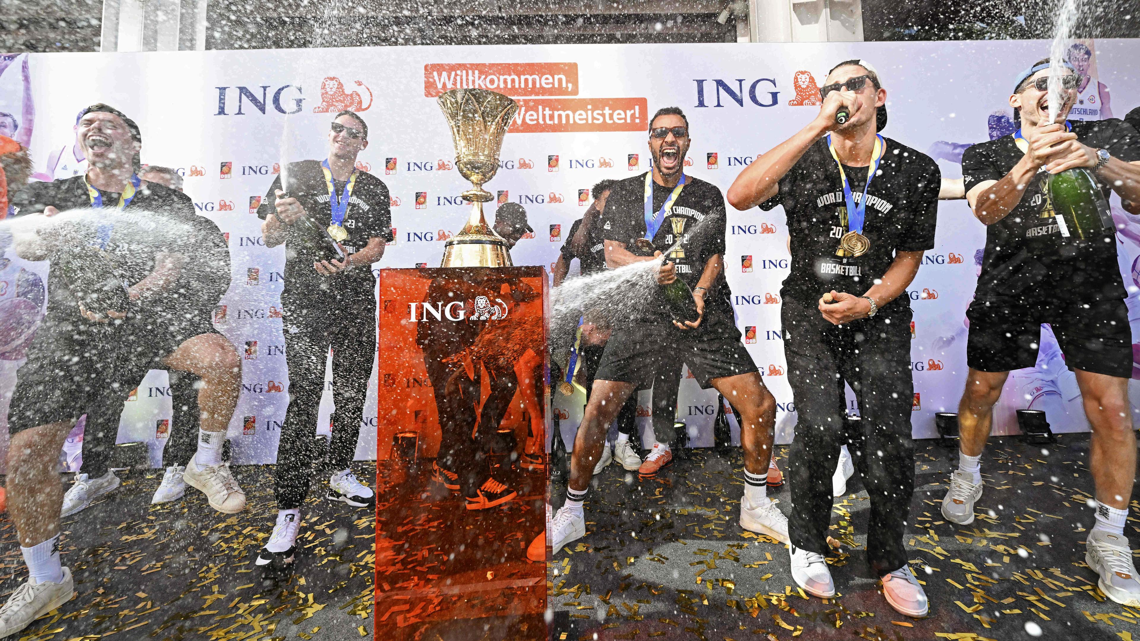 Empfang Basketball-Weltmeister Deutschland in Frankfurt am Main, aufgenommen am 12.09.2023