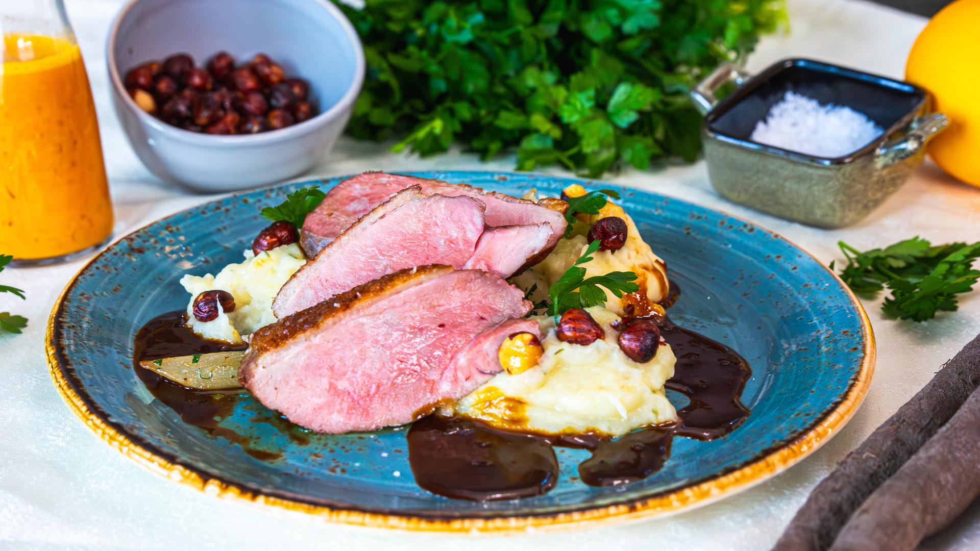 Entenbrust mit Schwarzwurzelpüree