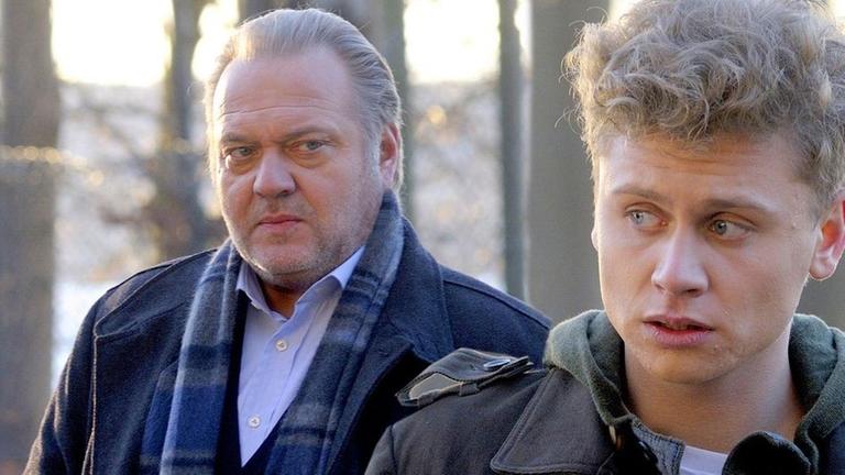 Hauptkommissar Richard Voss (Jan-Gregor Kremp, li.) und Marco Scherer ( Rafael Gareisen, re.).