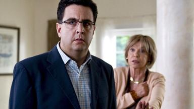 Kann Tristan (Bastian Pastewka) die Ablehnung duch seine Mutter (Judy Winter) verkraften?