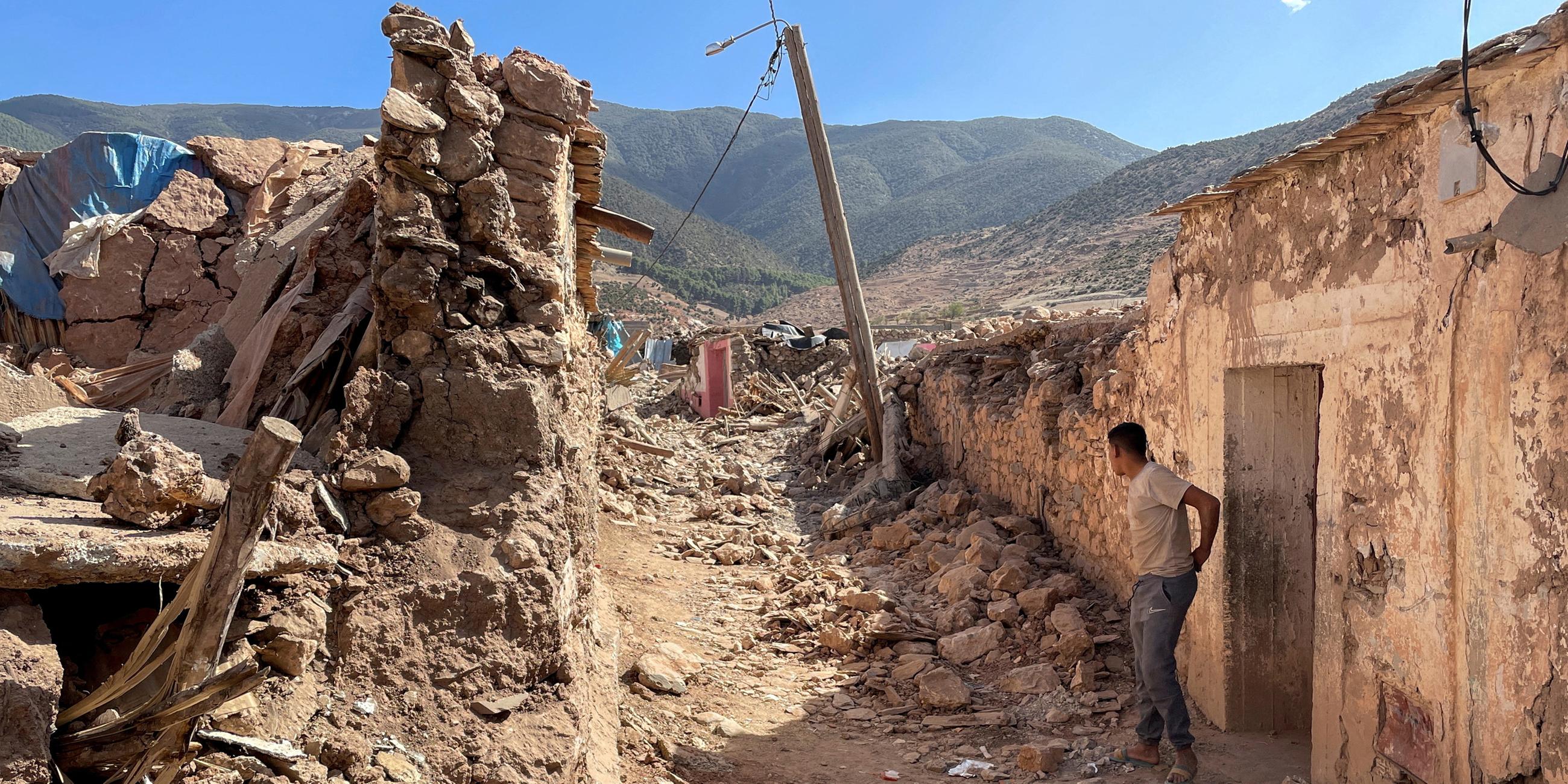 Beschädigte Häuser in Tafeghaghte, einem abgelegenen Dorf im Hohen Atlas-Gebirge. 