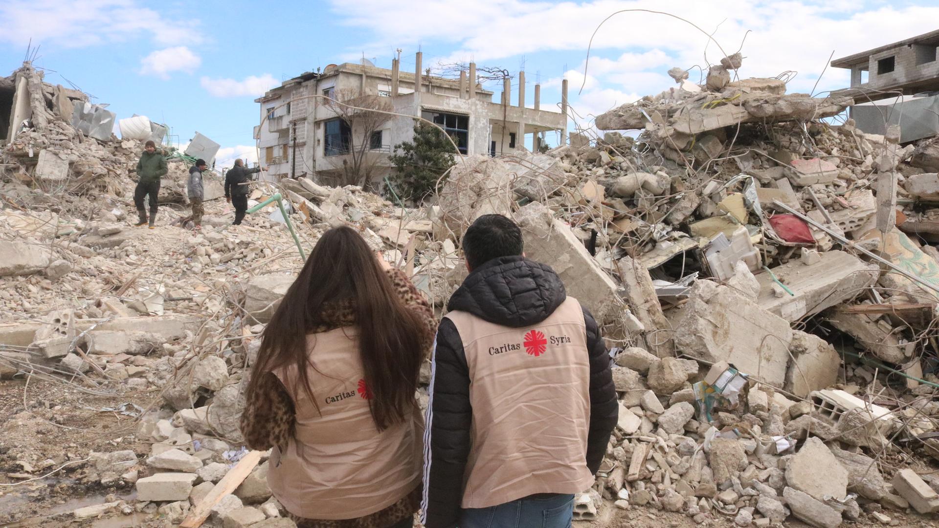 Noch mehr Trümmer in Nordsyrien: Zum zwölf Jahre dauernden Bürgerkrieg nun auch noch die schweren Erdbeben.