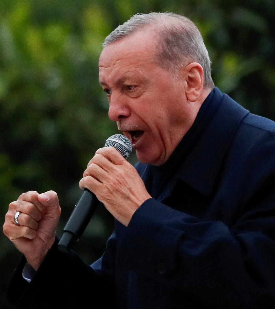 Erdogan hält eine Rede in der Türkei.