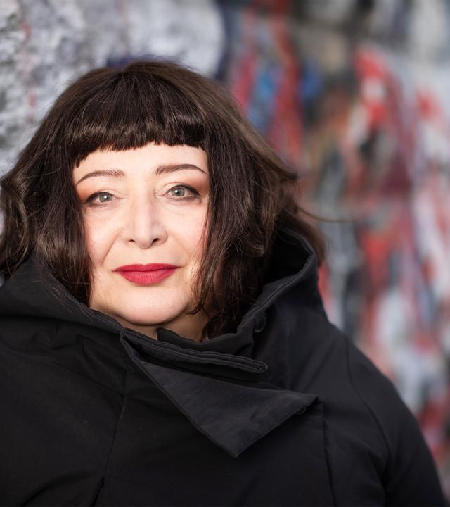 Julya Rabinovich, Autorin 