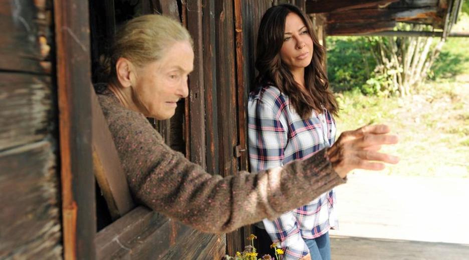 Erna Krawinkel (Erni Mangold, l.) und Katja Baumann (Simone Thomalla, r.)