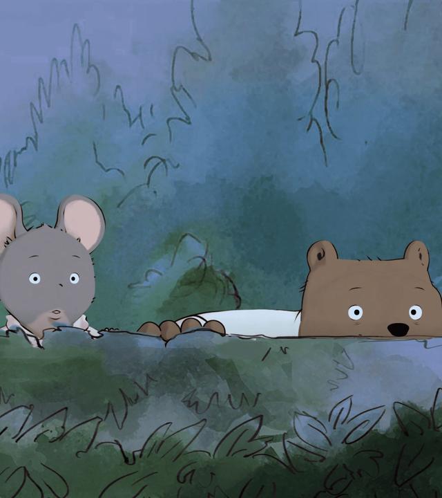 Es ist Abend. Celestine und Ernest haben sich hinter einer Mauer versteckt. Celestine und Ernest beobachten mit groß aufgerissen Augen etwas.