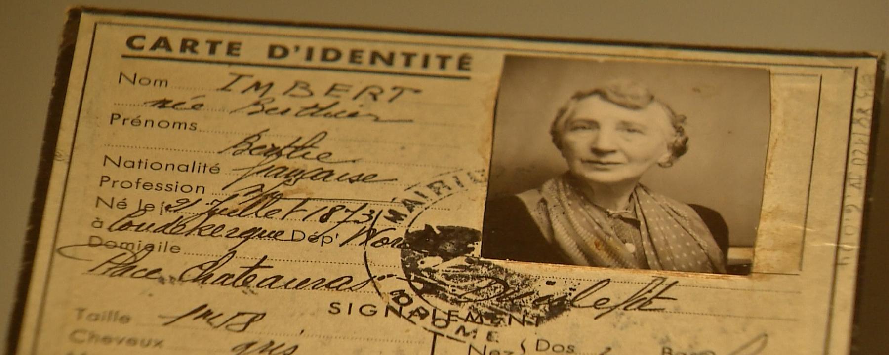 Ausweis einer Exillantin