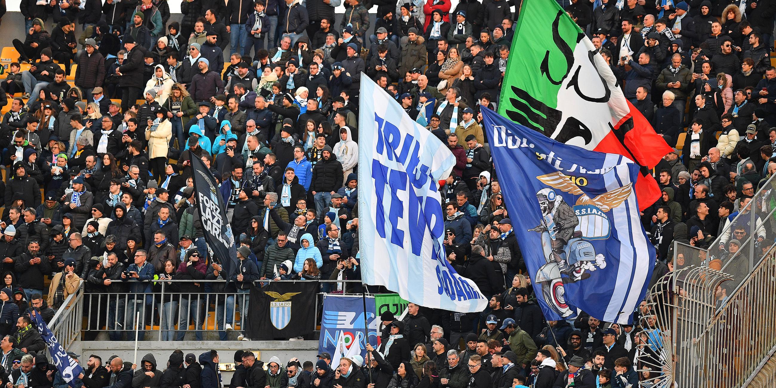 Fans von Lazio Rom, aufgenommen am 04.01.2023 in Lecce (Italien)