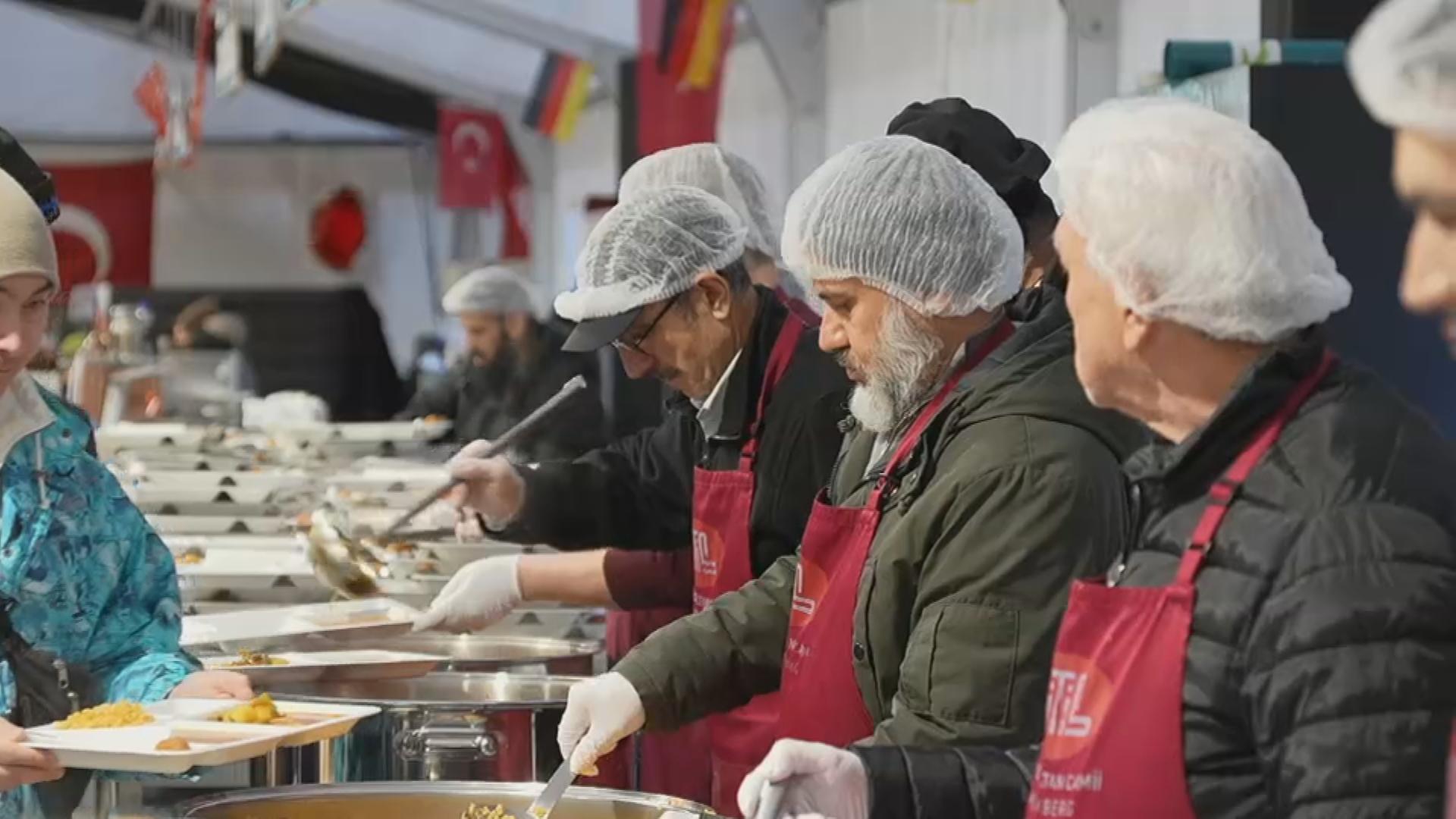 Fastenbrechen mit bis zu 800 Gästen in Nürnberg