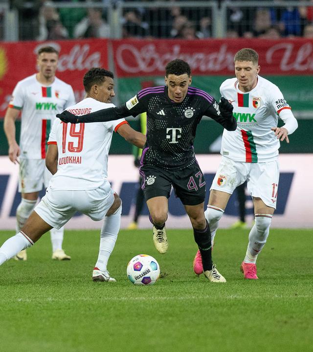 FC Augsburg gegen FC Bayern München.