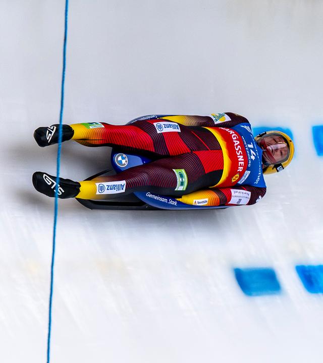 Felix Loch (Deutschland) fährt durch den Kanal.