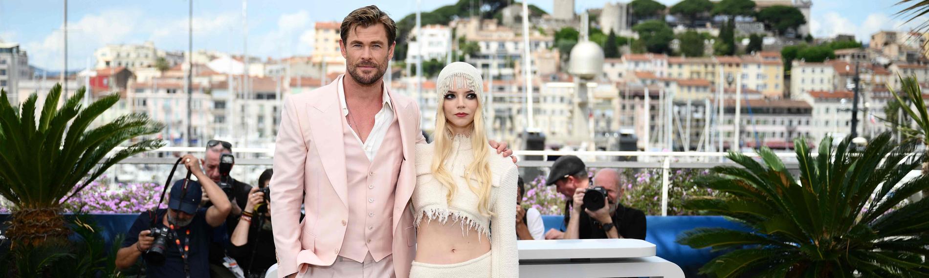 Anya Taylor-Joy (r) und Chris Hemsworth
