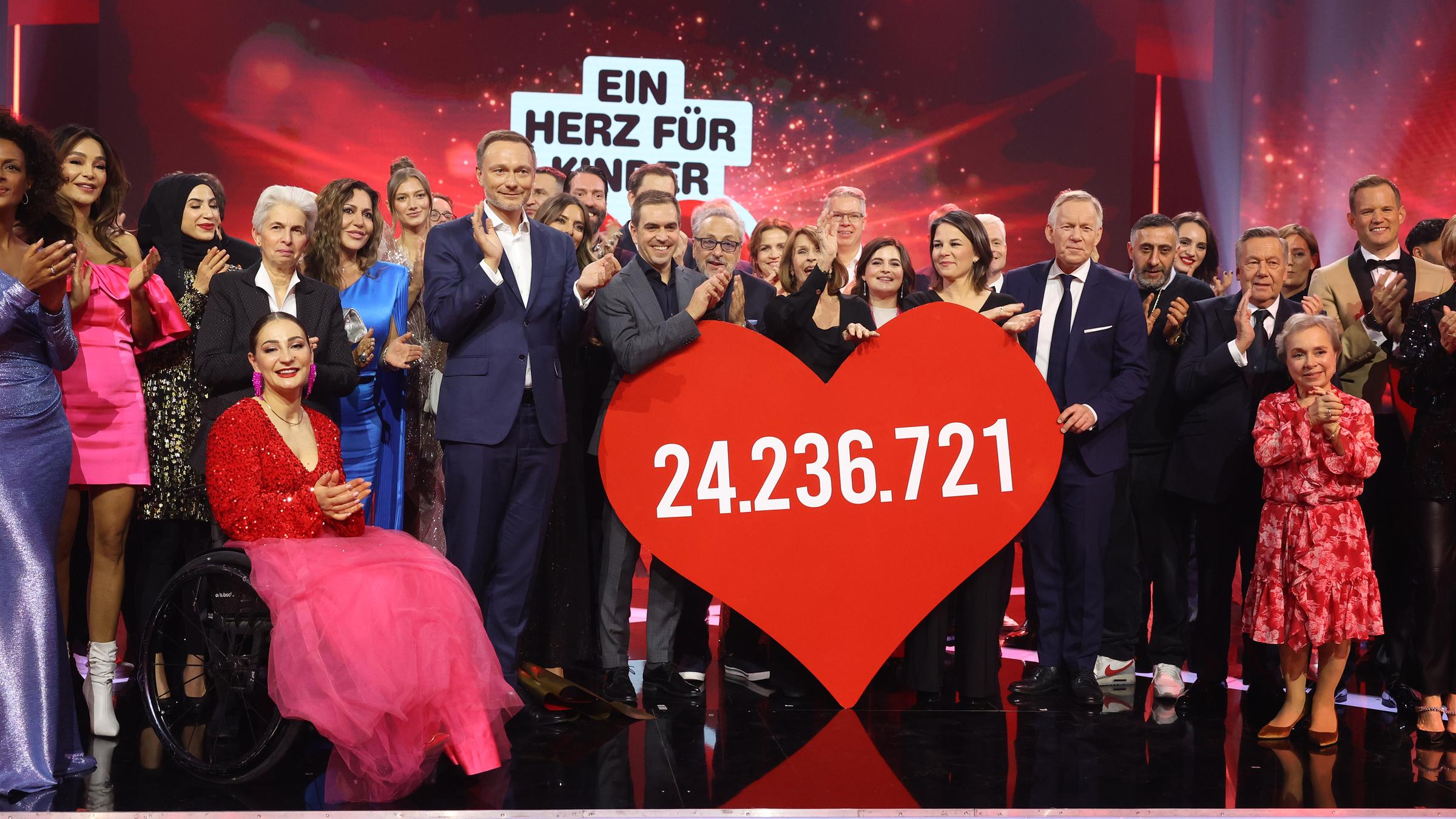 Das große Finale bei "Ein Herz für Kinder"