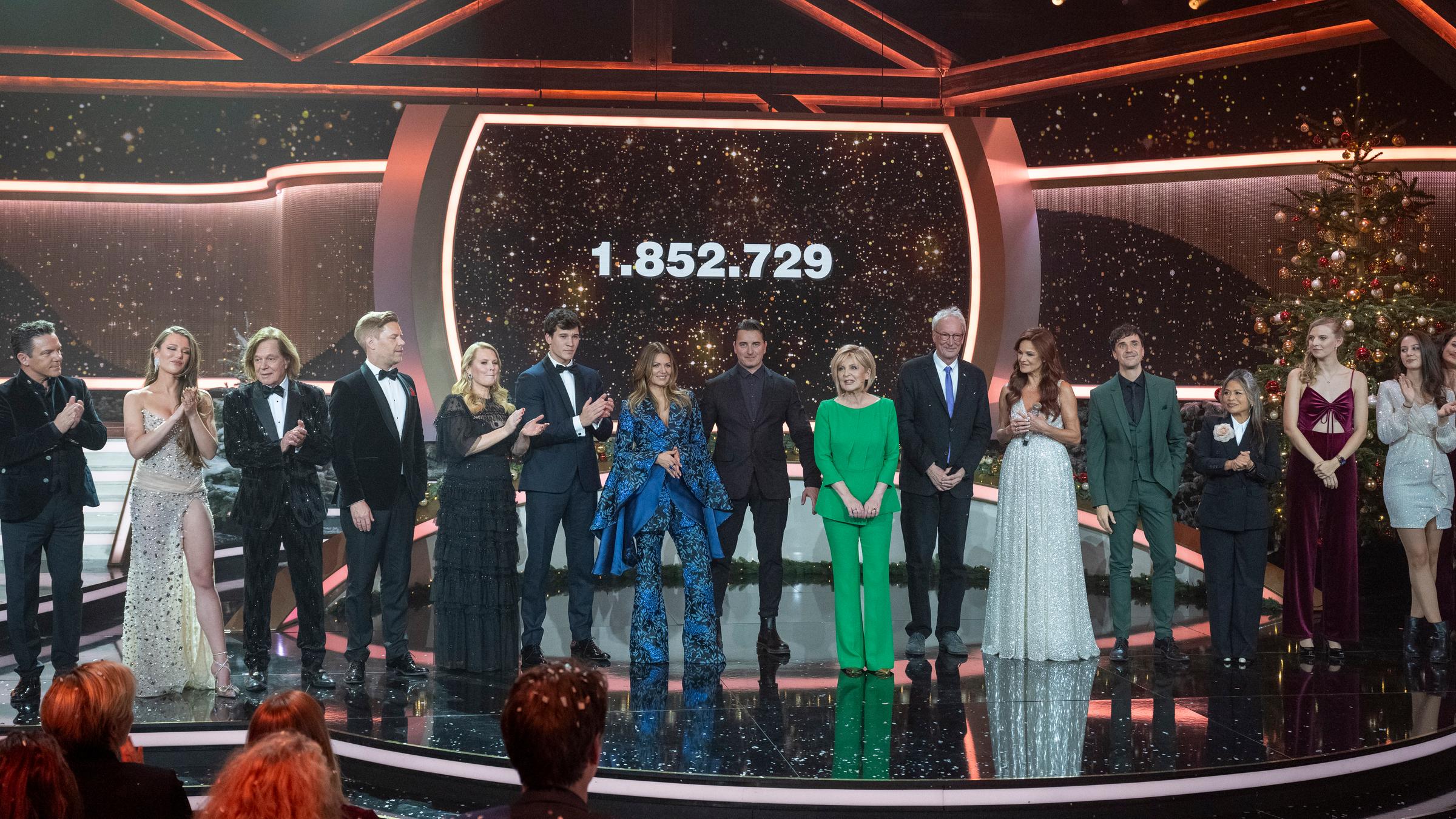 "Die schönsten Weihnachts-Hits" vom 7. Dezember 2023: Carmen Nebel mit ihren Gästen