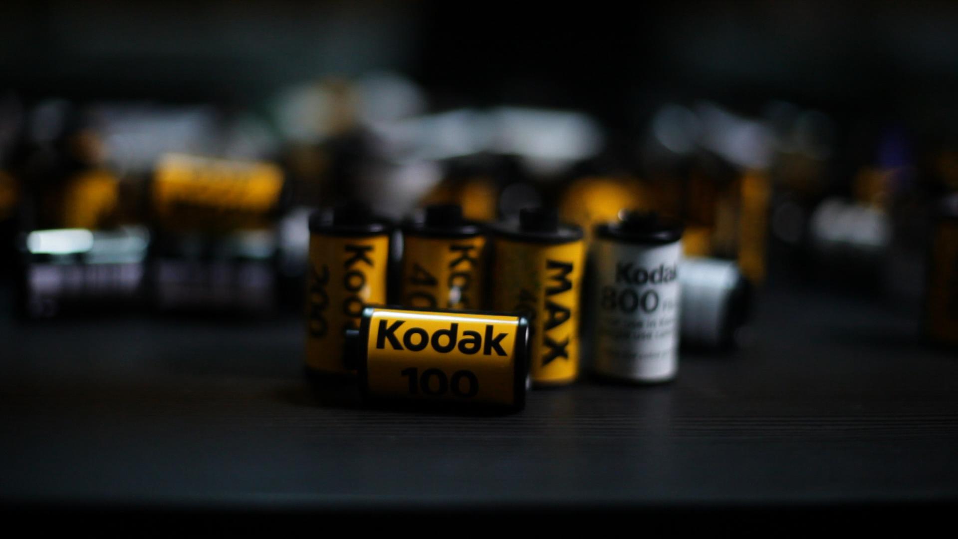 Firmen am Abgrund: Das Foto-Unternehmen Kodak: mehrere Fotofilme.