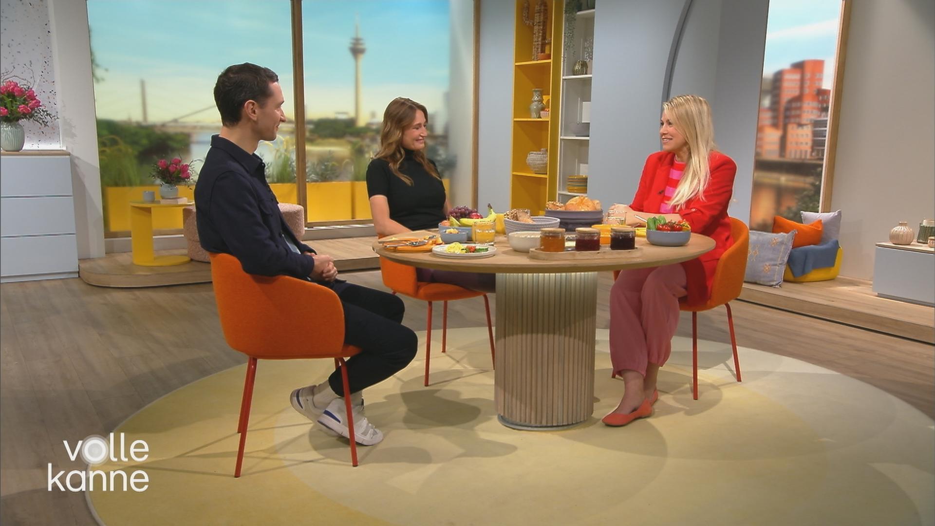 Florian Zschiedrich und Denise Schindler zu Gast bei Nadine Krüger im Volle-Kanne-Studio