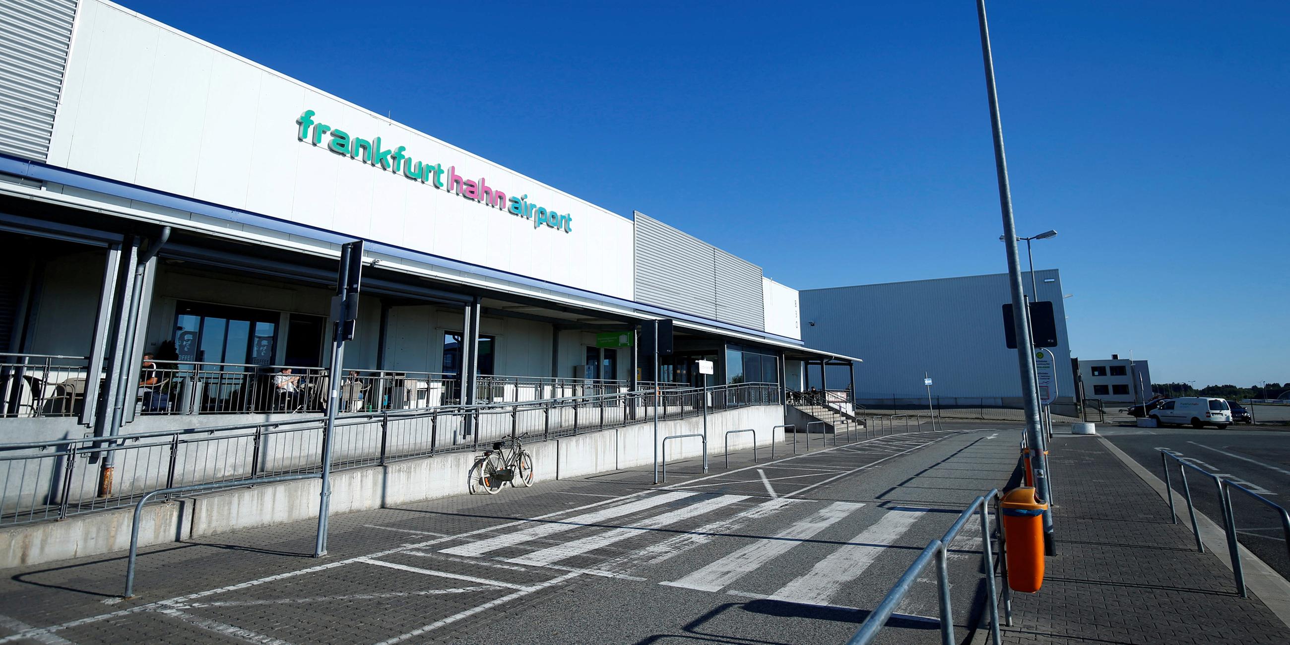 Das Terminal des Flughafens Frankfurt-Hahn im Hunsrück