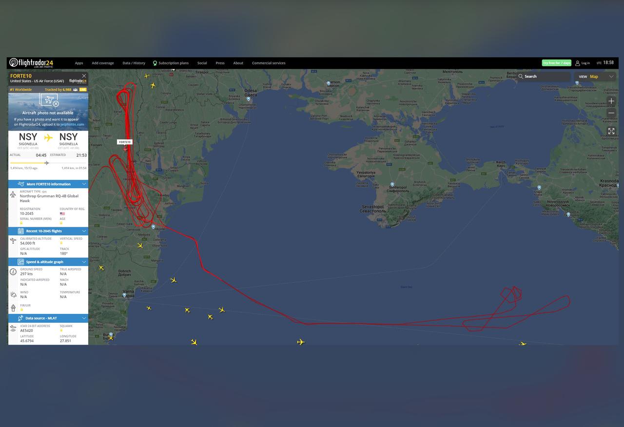 Screenshot: Flugverlauf einer US-Drohne über dem Schwarzen Meer am Freitag.