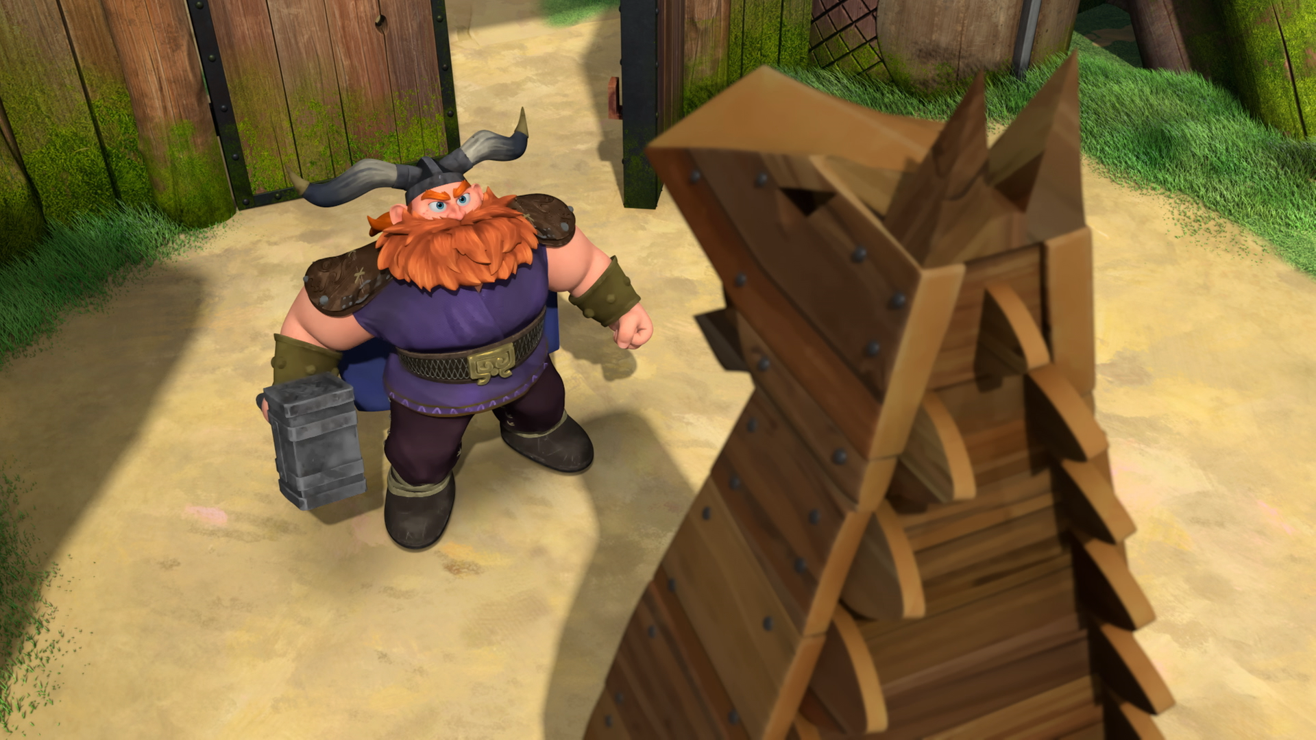 Fürst Harald (links) steht vor dem halboffenen Tor und blickt erfürchtig hinauf zum trojanischen Drachen (rechts).