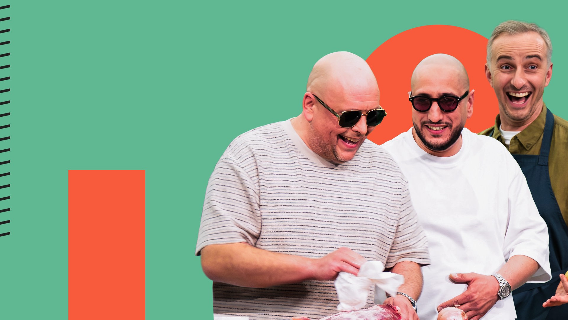 Celo & Abdi (links) und Jan Böhmermann (rechts) kochen gemeinsam bei "Böhmi brutzelt"