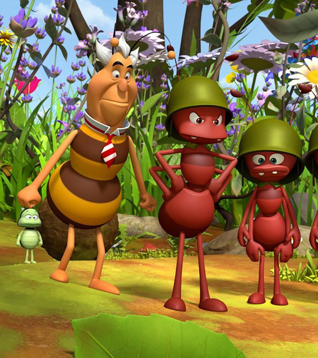 Ameisenführer Paul steht mit seinen Ameisentruppen neben Richter Bienenwachs. Maja beobachtet mit ihren Freunden die Szenerie.