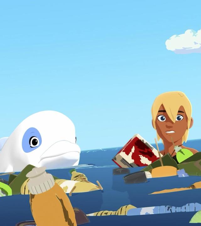 Zoom und Yann schwimmen im Meer und schauen verwundert auf den ganzen Müll um sie herum.