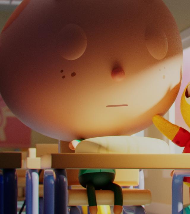 Sven sitzt erschöpft im Klassenzimmer an seinem Tisch. Sein Kopf ist deutlich vergrößert. Er hat die Augen geschlossen. Rechts neben ihm steht Küken Karla und berührt tröstend mit einem Flügel seine Wange. Rechts von Karla befindet sich ein Stuhl.