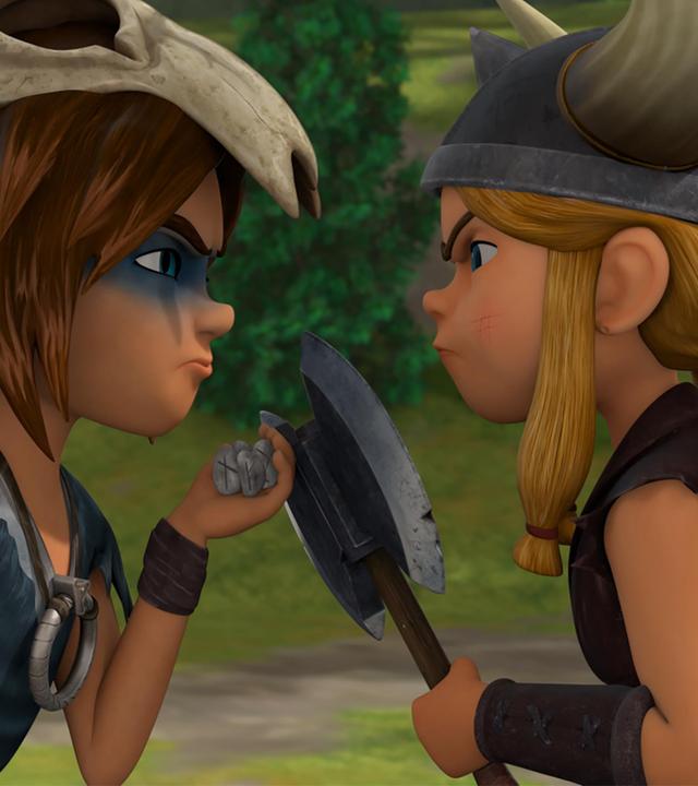 Die Geschwister Stig und Liv stehen sich ganz nah gegenüber und blicken sich wütend an. Stig hält Runensteine in der linken Hand hoch. Liv hat ihre Axt auch in der linken Hand und hält sie ebenfalls hoch.