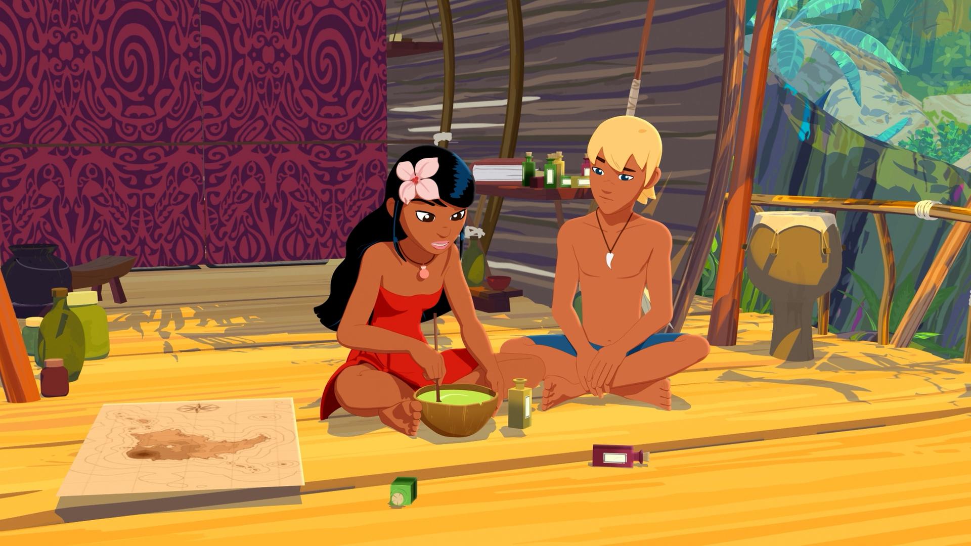 Timeti und Yann sitzen beide im Schneidersitz auf der Holzterrasse vor Ramanas Hütte. Timeti rührt mit einem Löffel in einer mit einer hellgrünen Flüssigkeit gefüllten Schüssel. Yann schaut ihr dabei zu. Um sie herum liegen verschiedenfarbige Fläschchen und eine Landkarte.