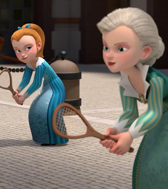 Olivia hält in leicht gebeugter Haltung einen Tennisschläger in ihren beiden Händen und schaut mit hinterlistigem Blick zu Milady, die etwas versetzt vor ihr steht, ebenfalls leicht nach vorne gebeugt und mit einem Tennisschläger in ihren Händen. Sie schaut konzentriert nach vorne.