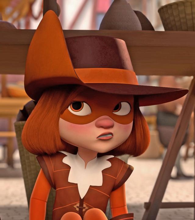 Alex und D'Artagnan sitzen in geduckter Haltung hinter zwei Körben, die unter einem Verkaufsstand aus Holz stehen. Beide blicken ängstlich und angespannt zur Seite.