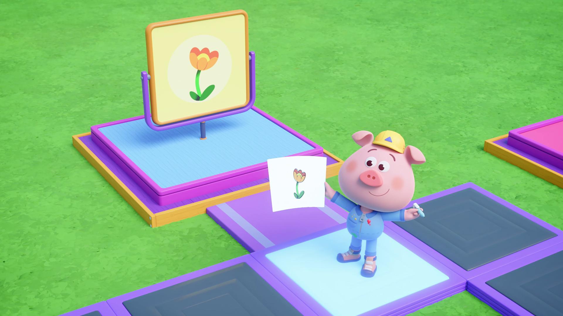 Schweinchen Charly steht mit Bauarbeiterhelm auf einem blauen Feld eines Brettspiels und hält ein Blatt Papier in der Hand, auf das er eine Blume gemalt hat. Diese Blume ist vor ihm auf einer Tafel abgebildet.