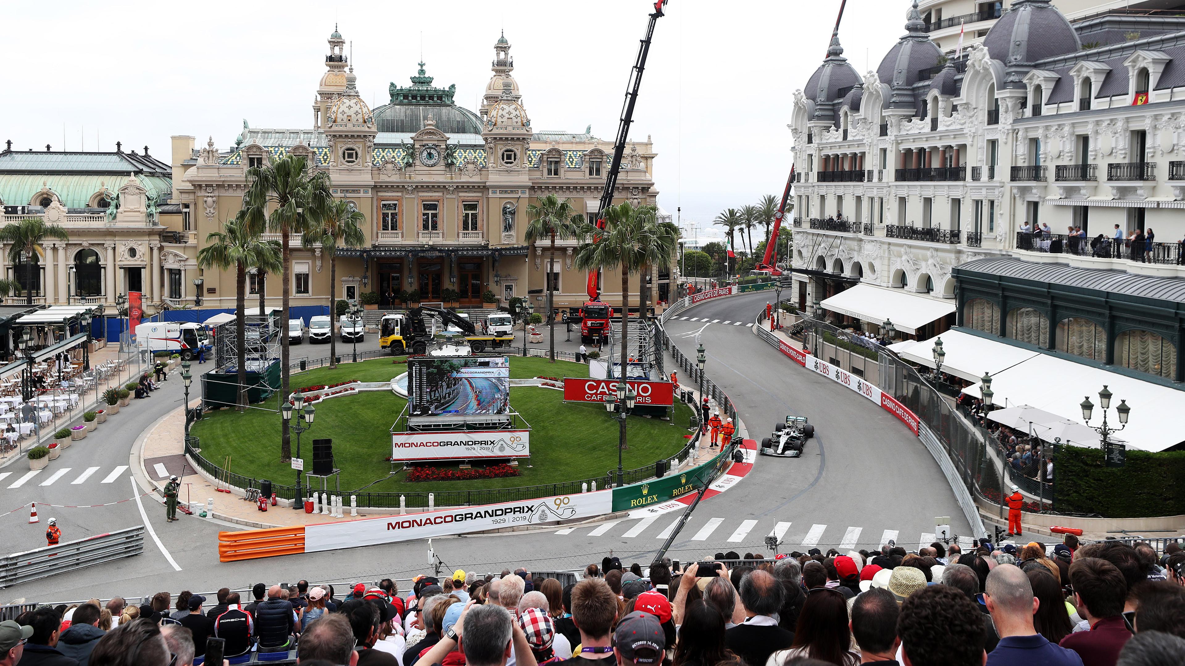 Formel 1-Rennstrecke vor dem Casino in Monaco