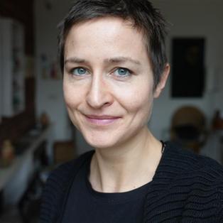 #trending-Reporterin Anne Thiele im Portrait