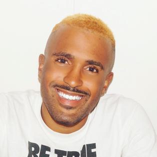 #trending-Reporter Malcolm Ohanwe im Portrait