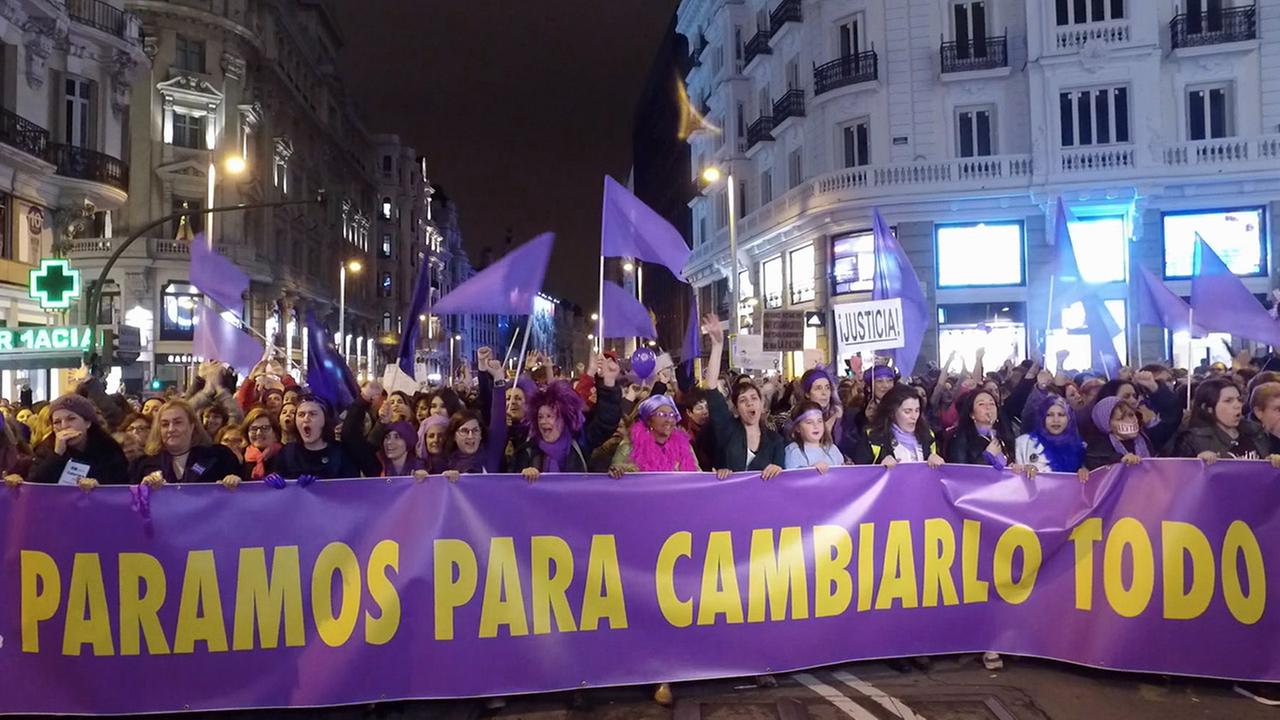 Standbild:Die Freiheitskämpfe der Frauen