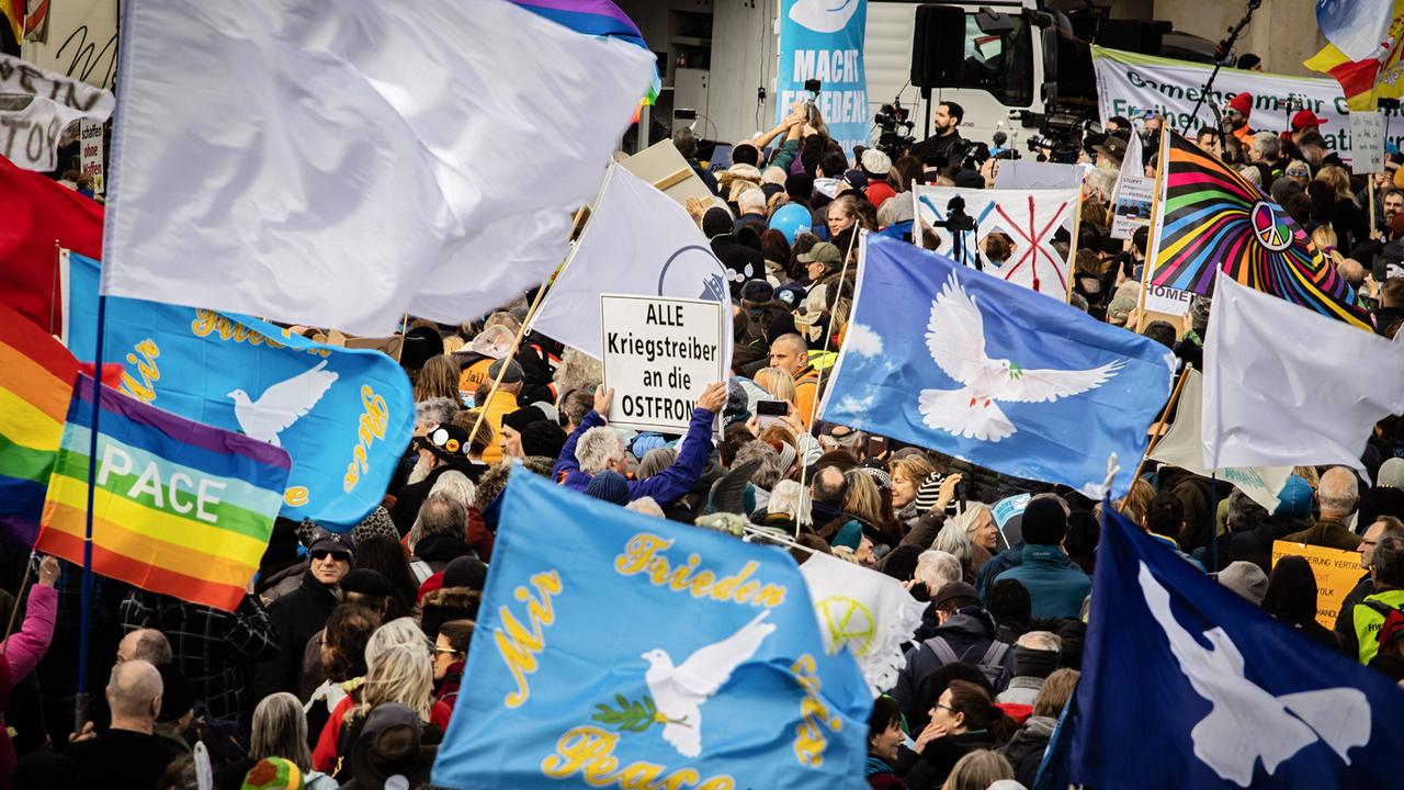 Pazifismus in Kriegszeiten ZDFmediathek