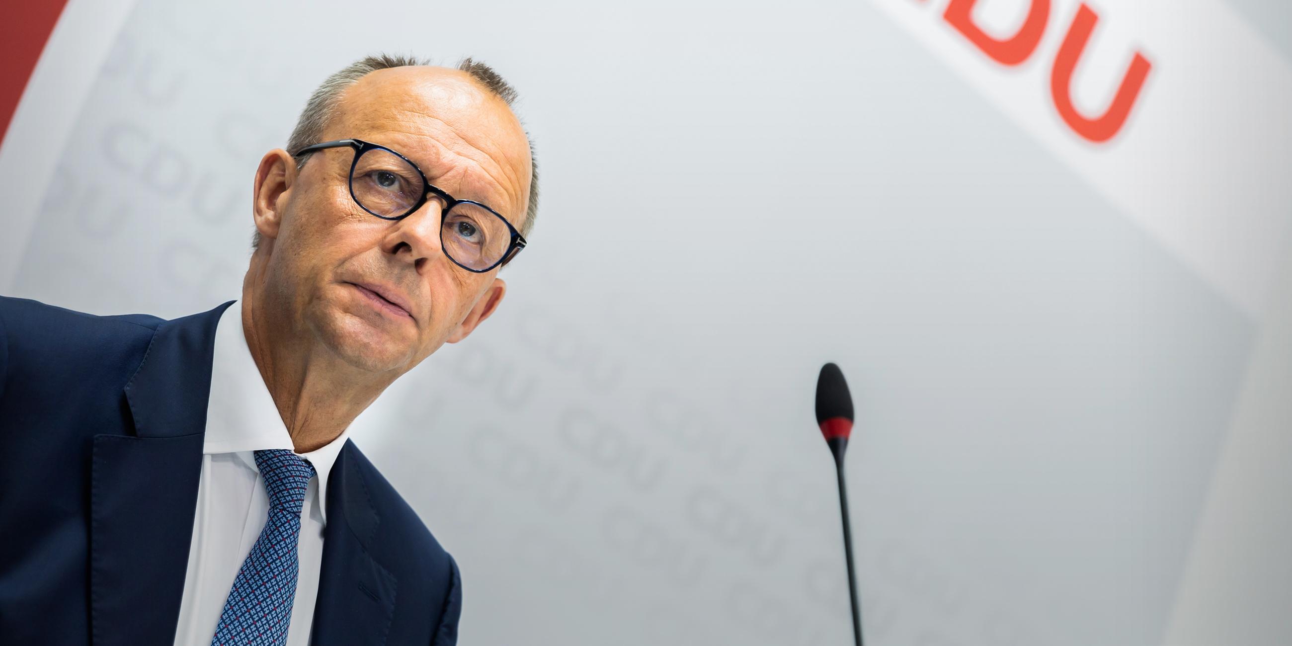 Friedrich Merz, CDU-Bundesvorsitzender, nimmt am CDU-Bundesausschuss im Konrad-Adenauer-Haus teil.