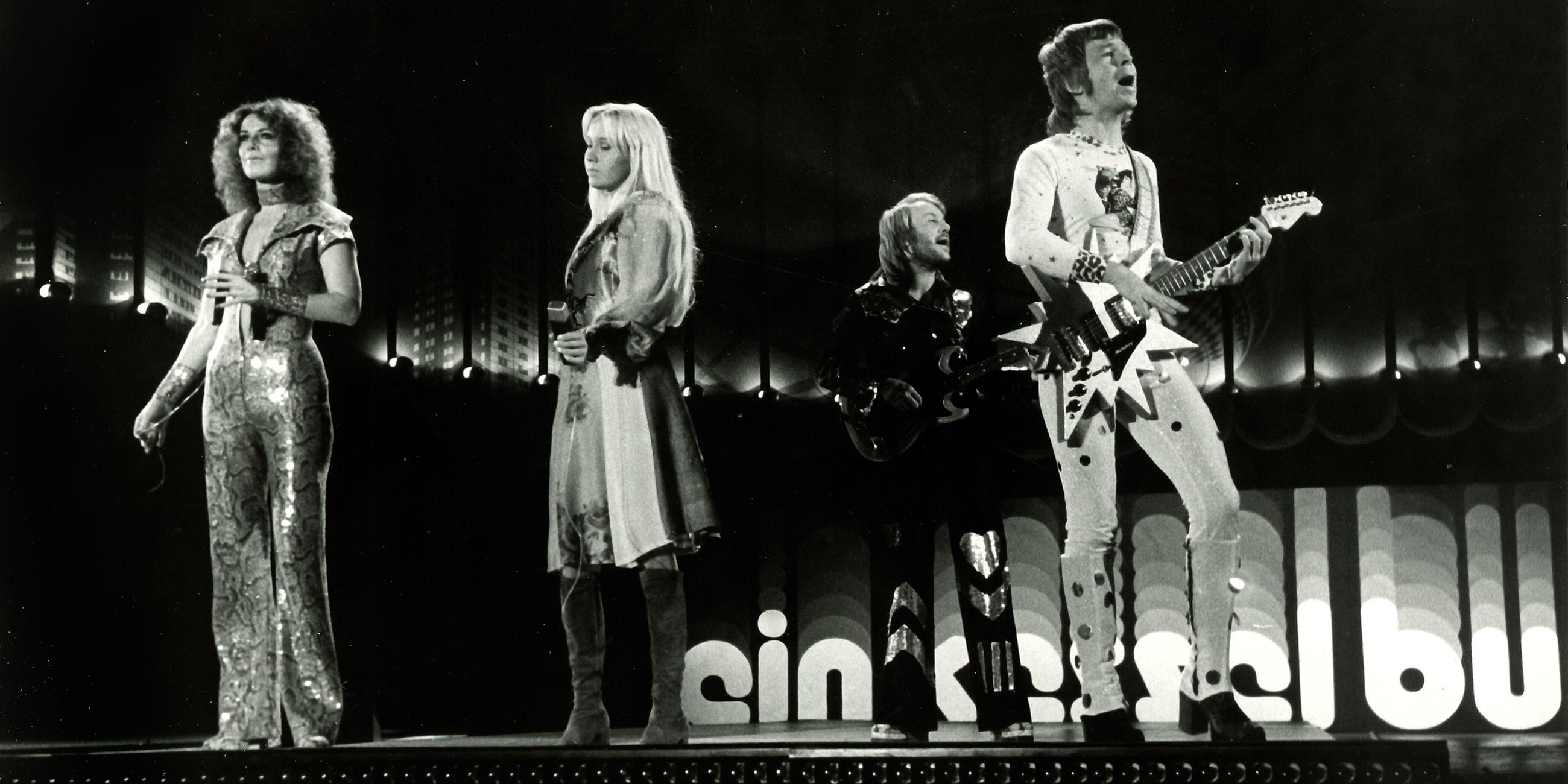 ABBA am 02.11.1974. Die legendäre Band ABBA durfte im Friedrichstadt-Palast nicht fehlen.