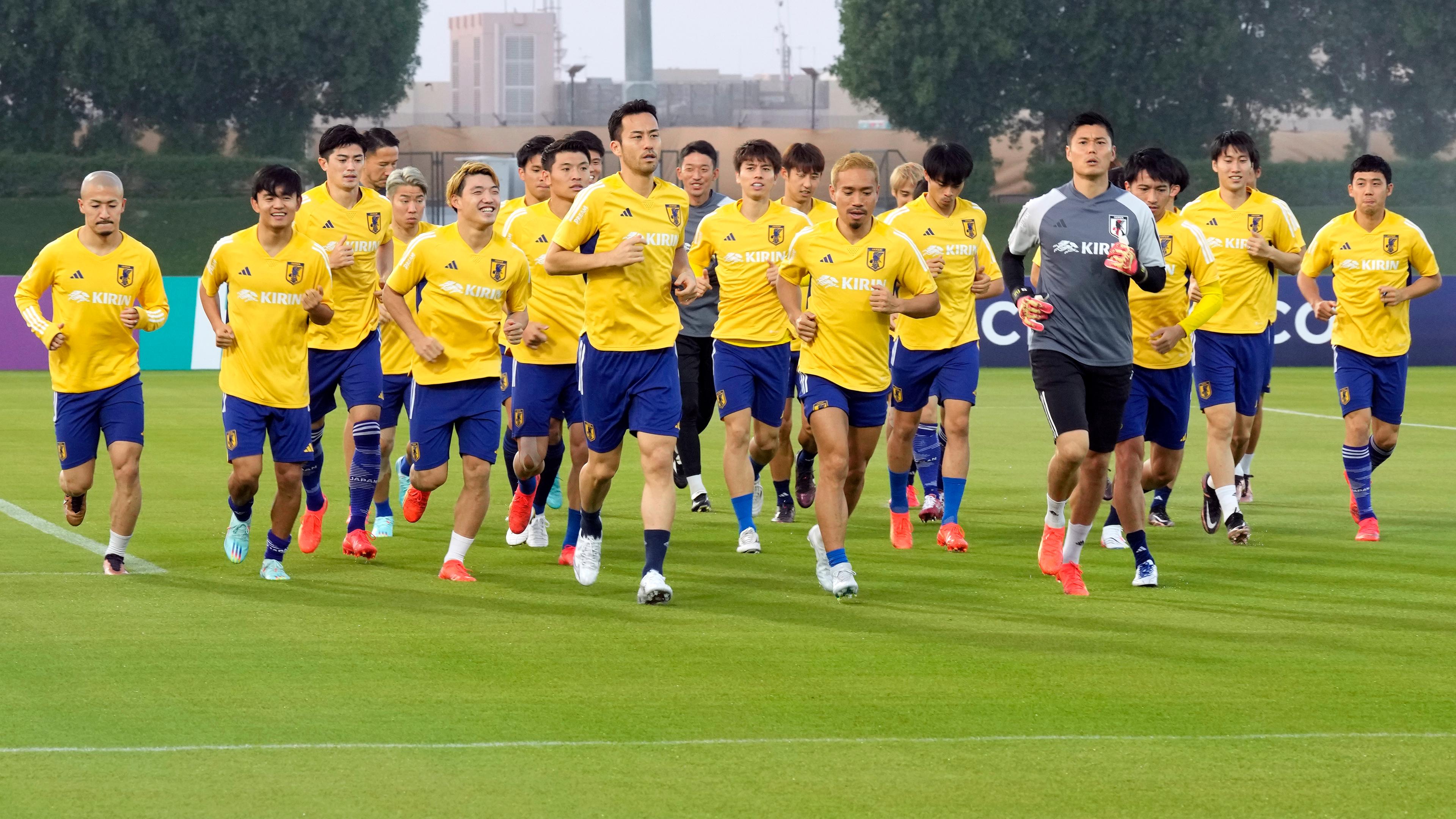 Fußball: Japans Nationalteam beim Training.
