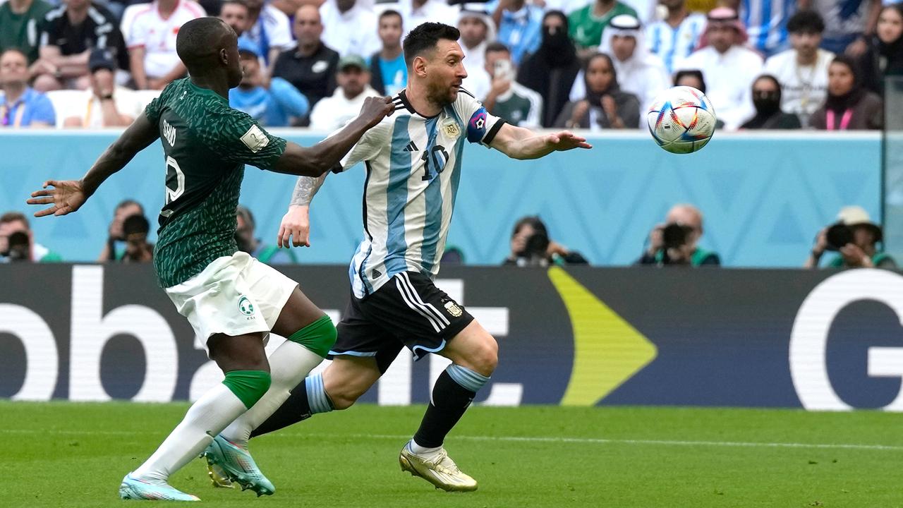 Fußball-WM Saudi-Arabien lässt Argentinien stolpern