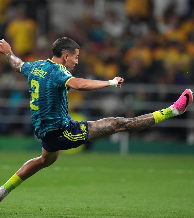Fußball-WM: Usbekistan - Kolumbien.