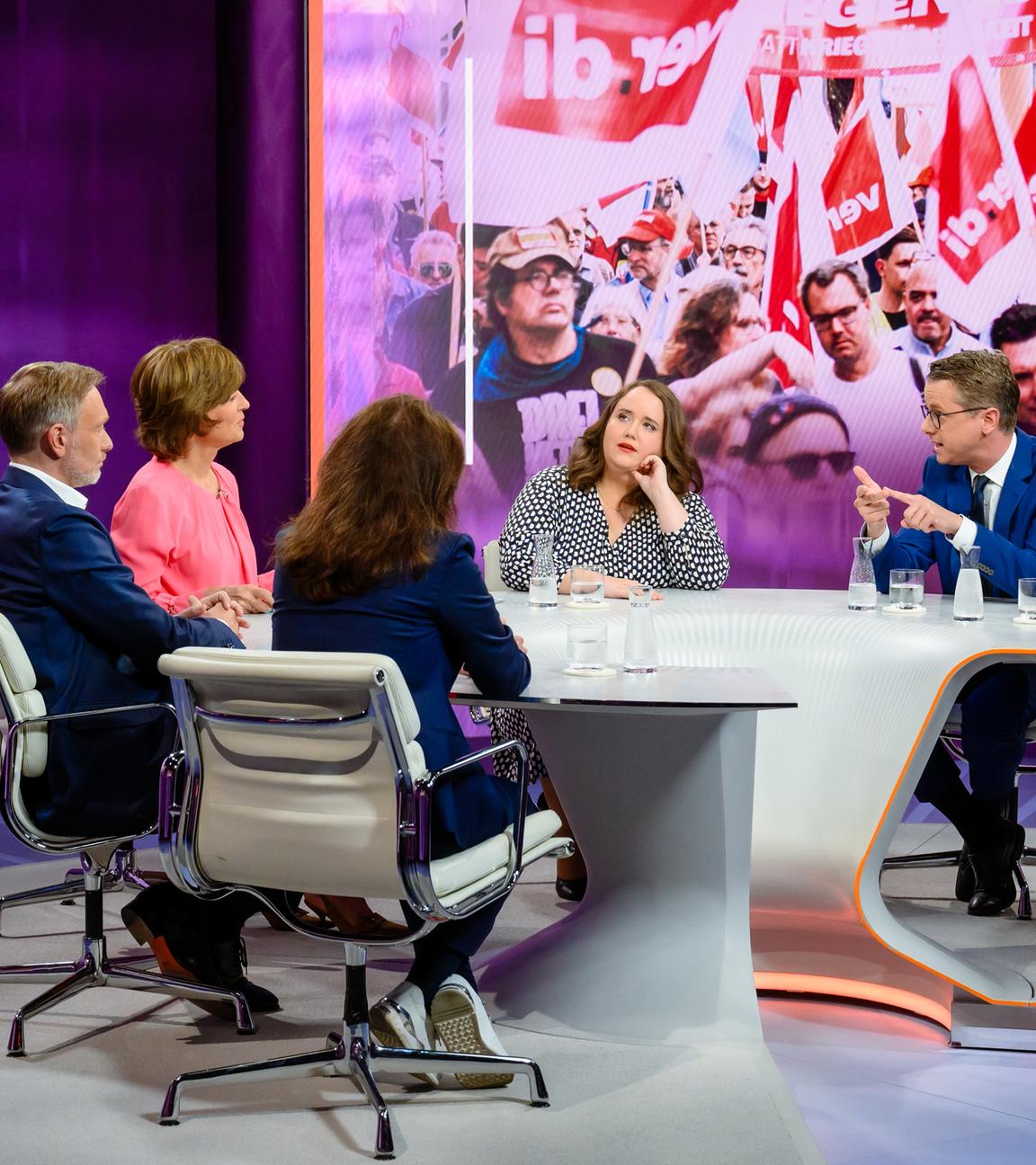 Von links: Christian Lindner, Maybrit Illner, Yasmin Fahimi, Ricarda Lang, Carsten Linnemann, Gabor Steingart