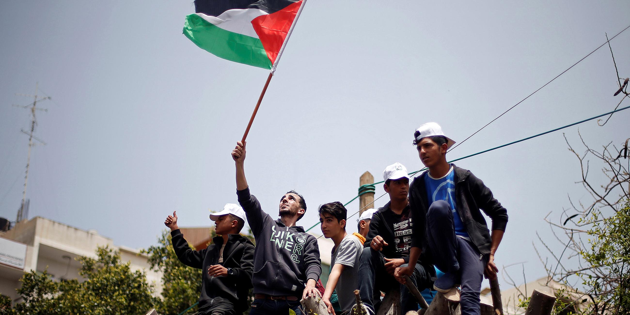 1. Mai-Demos: Gaza